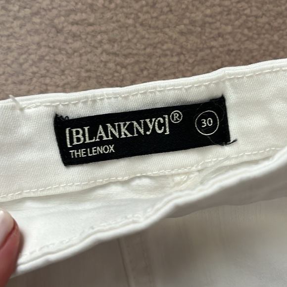 Blank NYC Fringed White Flair Shorts - Picture 2 of 9